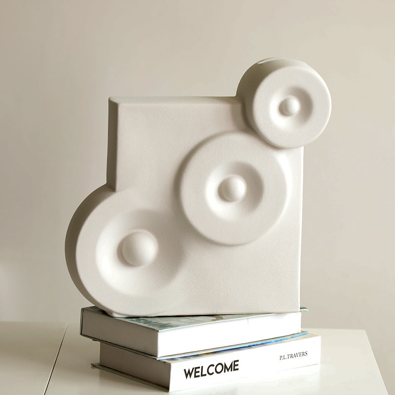 Vase Contemporain en Céramique | Design Épuré et Élégant