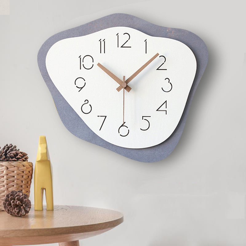 Horloge Murale Moderne en Bois | Design Épuré