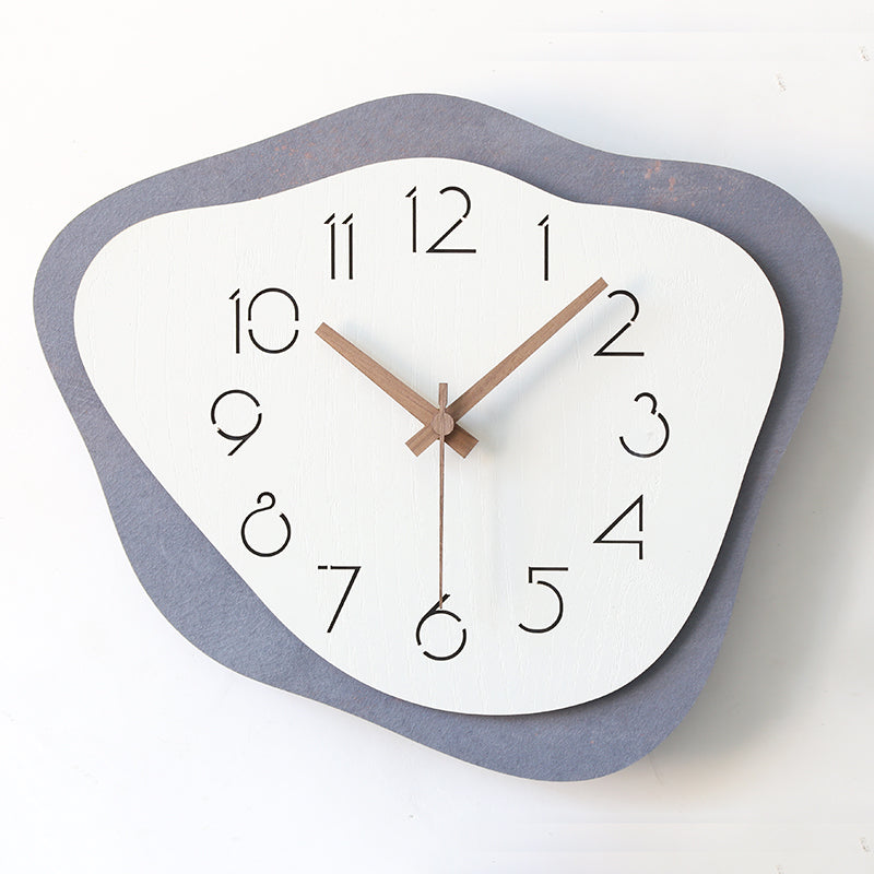 Horloge Murale Moderne en Bois | Design Épuré