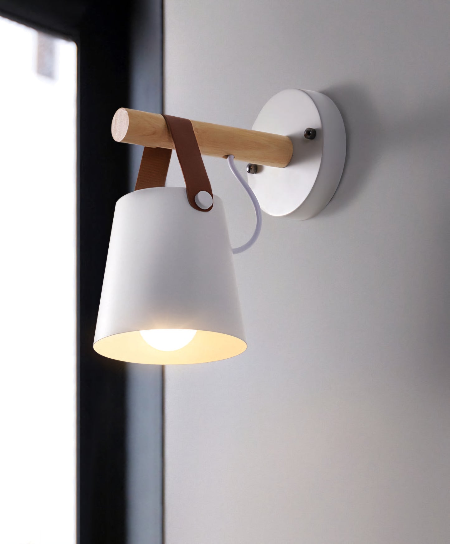 Lampe Murale Moderne d'Intérieur | Éclairage Épuré et Contemporain