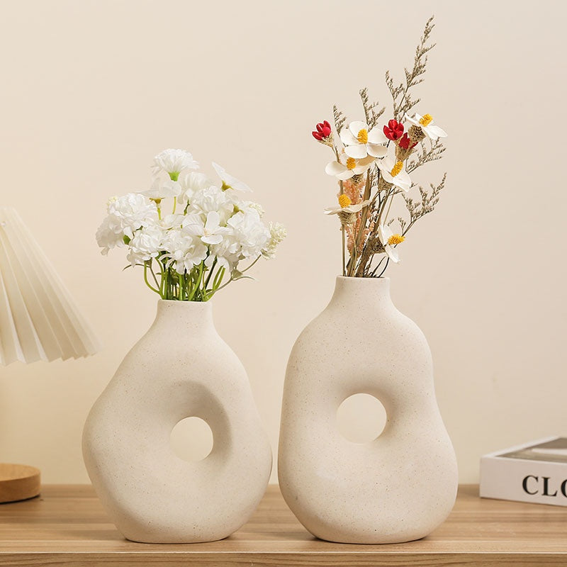 Vase Décoratif Neutre Minimaliste | Design Épuré et Élégant