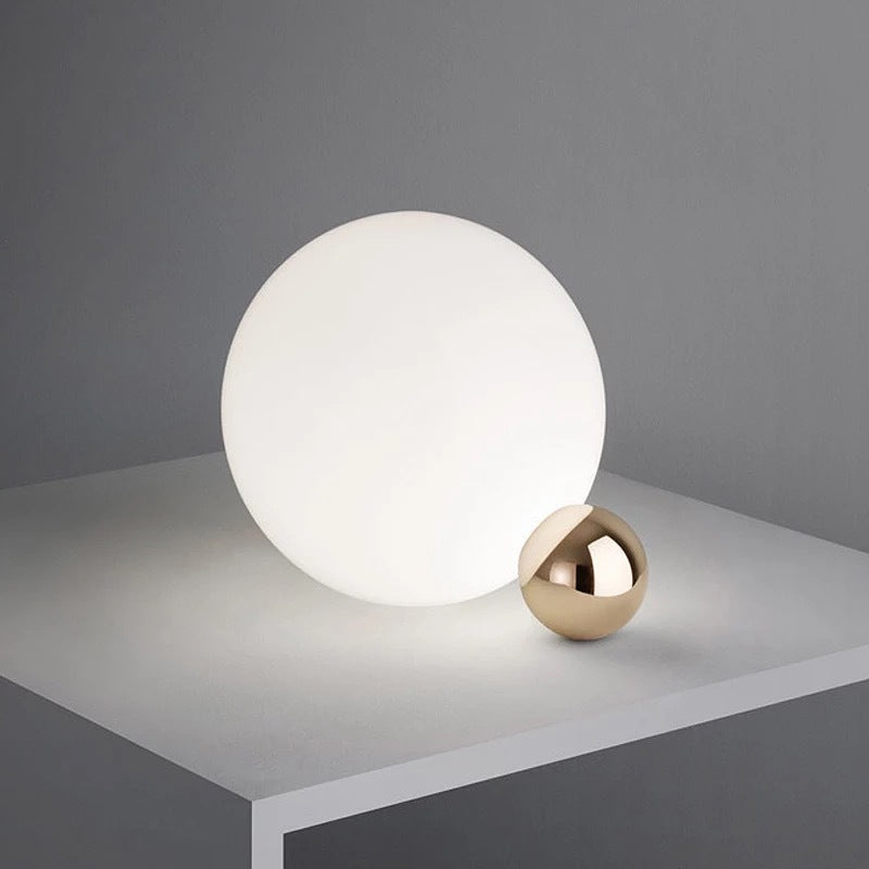 Lampe de Chevet Minimaliste pour Salon, Bureau et Chambre | Éclairage Épuré et Contemporain