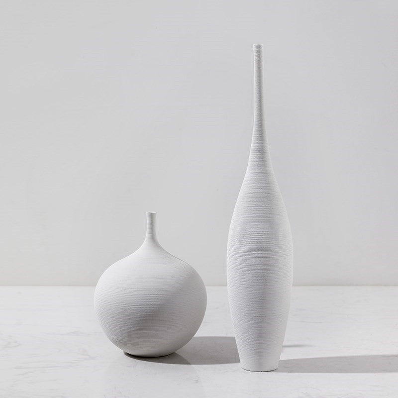 Vase Décoratif Dessin à la Main | Style Minimaliste Créatif